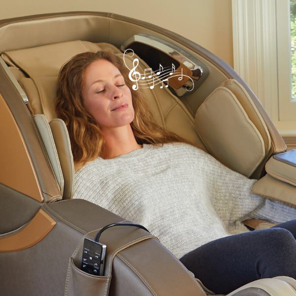 Kyota Kansha M878 4D Massage Chair
