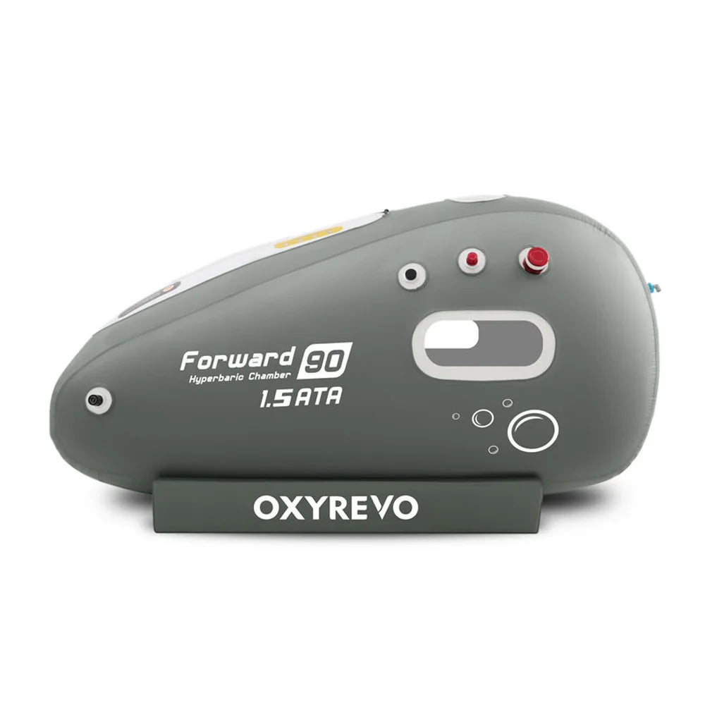 Side profile of the Oxyrevo Forward90 showing the teardrop capsule shape, window and valve row on white