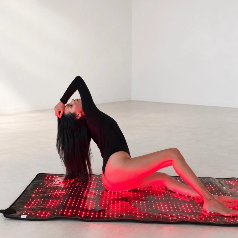 ZAQ LIVO red and near-infrared light therapy mat