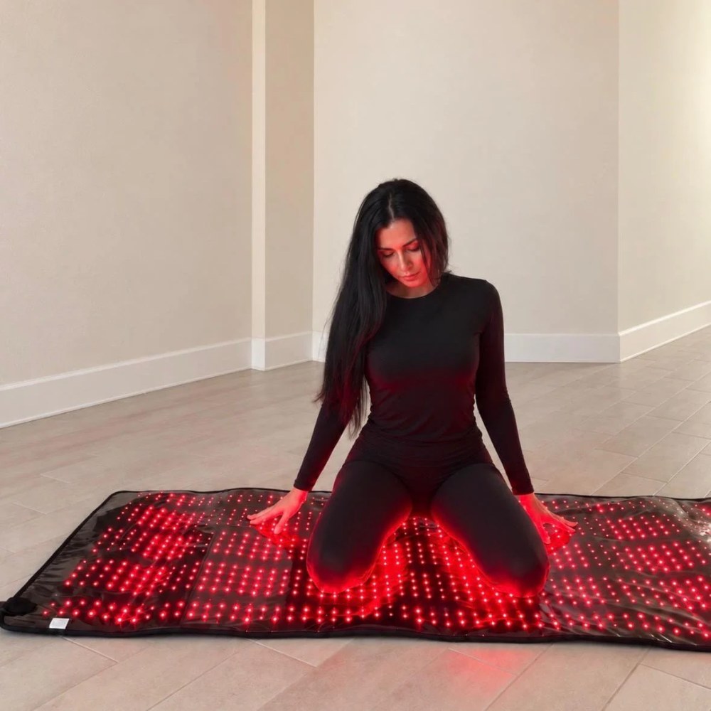 ZAQ LIVO red light mat for muscle recovery